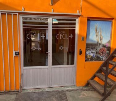 Vallenar House | Hostal CECIL +