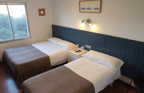 Villafranca del Bierzo Hostel | Hostal Cruce