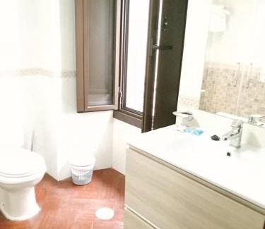 Trujillo House | Hostal Cuzco