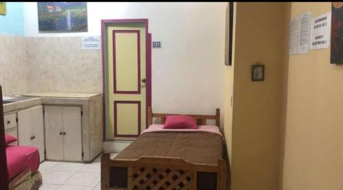 Quito Historic Center House | HOSTAL DON PABLO Compra Mas