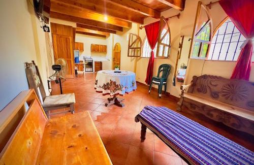 Panajachel House | Hostal Dulces Sueños