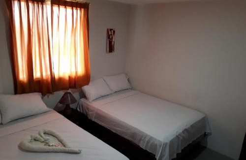 Buena Vista House | Hostal El Naufrago 1