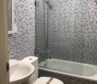 Plasencia House | Hostal Goyesco Plaza