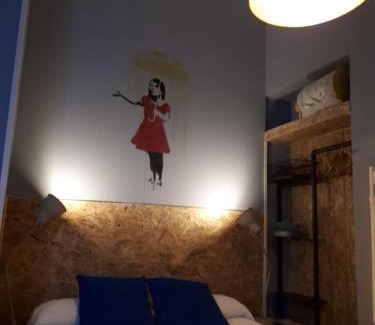 Sol House | Hostal Hispalense
