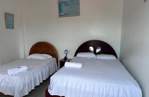 Puerto Villamil House | Hostal Insular