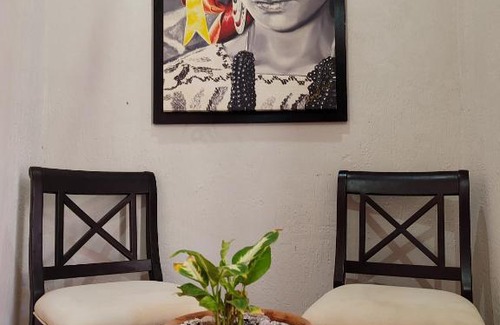 Chichen Itza - Valladolid House | Hostal Ixchel - WiFi, Hot Water, AC, in Valladolid Downtown