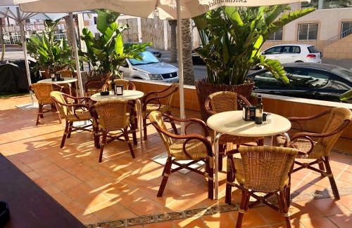 Carboneras House | Hostal Juan Carlos