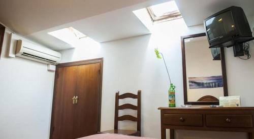 Mahon House | Hostal La Isla