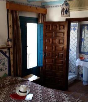 Central District House | Hostal la Ninfa