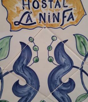 Central District House | Hostal la Ninfa