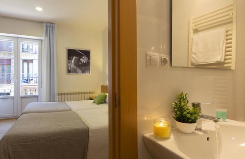 Logrono Historic Centre Hostel | Hostal La Numantina