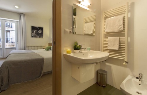Logrono Historic Centre Hostel | Hostal La Numantina