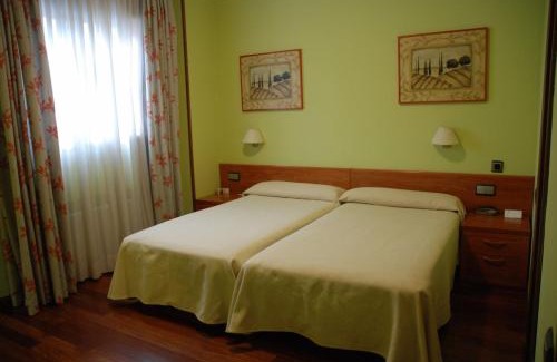 Rejas House | Hostal Los 5 Pinos