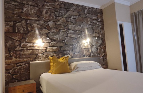 El Arenal Hotel | HOSTAL MAR DEL PLATA