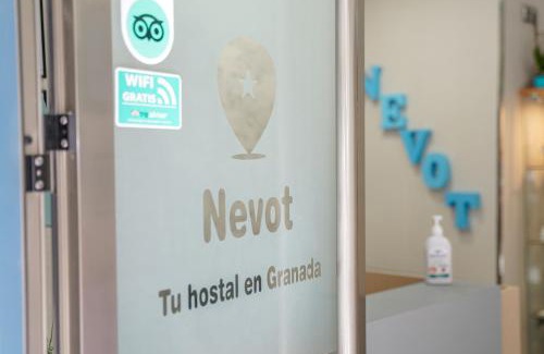 Camino de Ronda House | Hostal Nevot