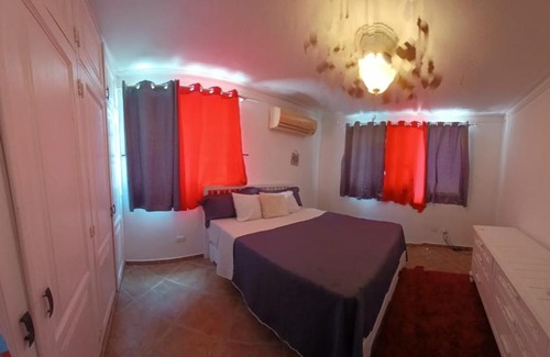 Bavaro House | Hostal Palmas De Punta Cana