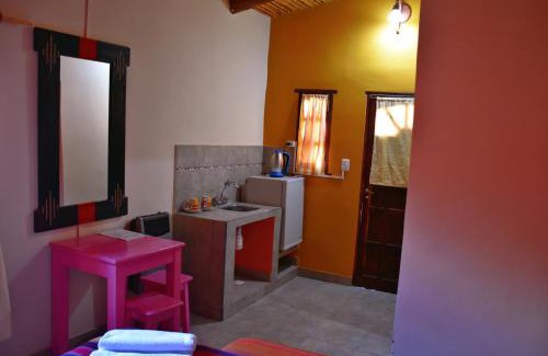 Tilcara Hotel | Hostal Paseo de los Colorados