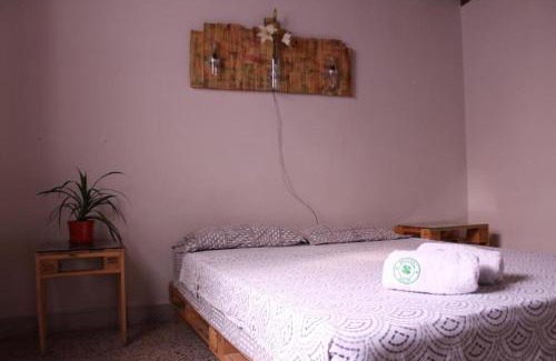 Laureles - Estadio Hostel | Hostal Paz y Vida