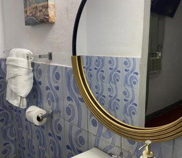 Leon House | Hostal Pochote