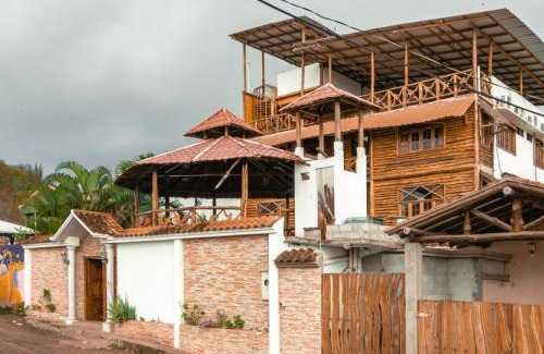 Puerto Cayo House | Hostal Poseidon
