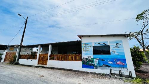 Puerto Villamil House | Hostal Punta Arena