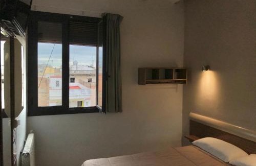 El Raval House | Hostal Radio Barcelona
