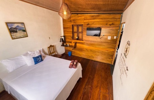 Suchitoto Hotel | Hostal Raices de Mi Pueblo