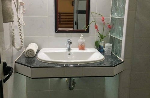 Holguin House | Hostal Refugio de Reyes