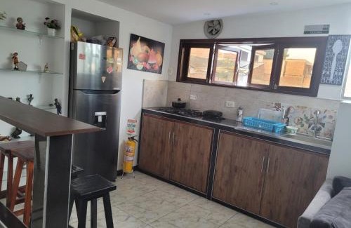 Cali House | HOSTAL S Y S