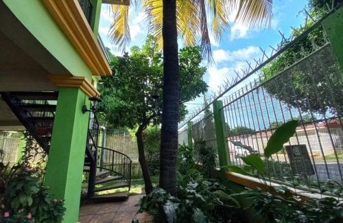 Leon Bed & Breakfast | Hostal San Antonio