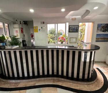 San Pedro de Alcantara Hostel | Hostal San Felipe