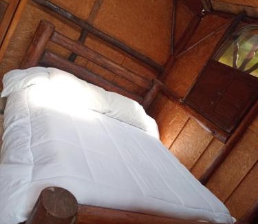 Iza Hotel | Hostal Santa Isabel