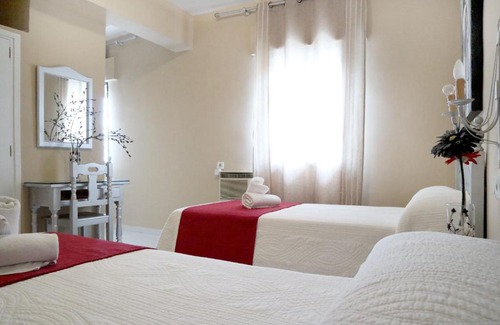 La Carlota House | Hostal Victoria