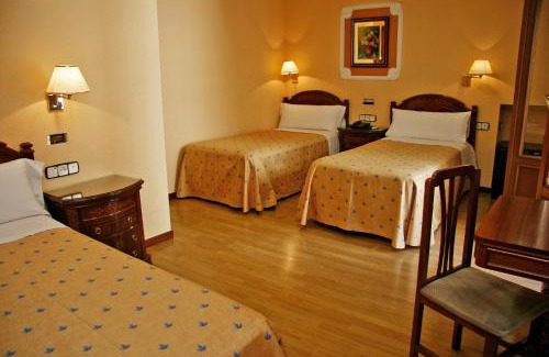 Huertas House | Hostal Victoria III