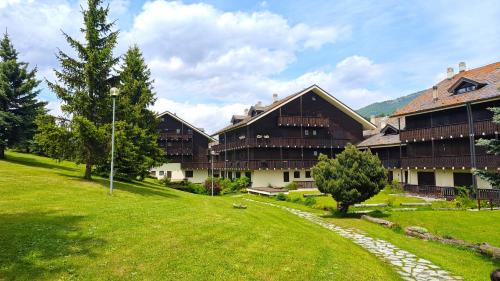 Sansicario Torinese Apartment | Hostdomus - Alpine Suite