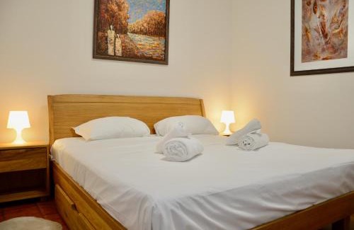 Cesana Torinese Apartment | Hostdomus - Florence Apartments
