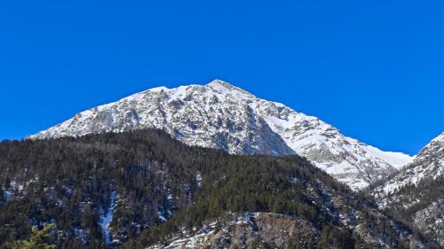 Cesana Torinese Apartment | Hostdomus - Seguret