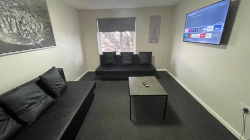 Liverpool Apartment | Hosted By Ryan - 1 Bedroom Apartment