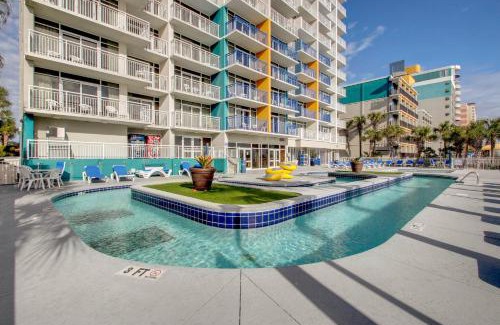 Myrtle Beach Apartment | Hosteeva Oceanfront Condo w Pool & Lazy River Atlantica Towers