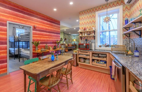 East Bayside Hostel | Hostel ∙ 5 guests