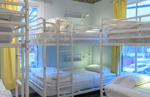 East Bayside Hostel | Hostel ∙ 5 guests