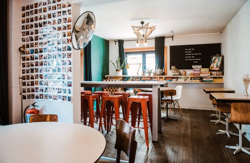 Brugse Poort Hostel | Hostel ∙ 5 guests