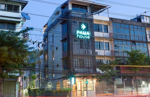 Bang Lamphu Lang Hostel | Hostel ∙ 8 guests