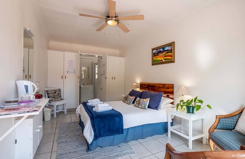 Plettenberg Bay Hostel | Hostel ∙ 8 guests