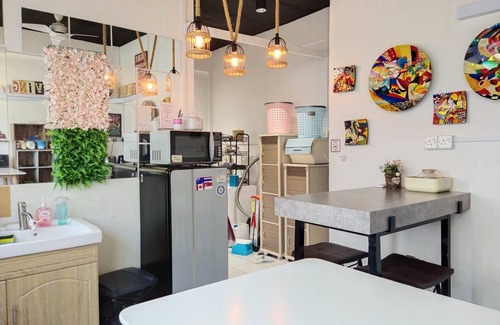 Gadong Hostel | Hostel ∙ 8 guests