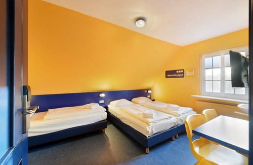 Wuelfel Hostel | Hostel ∙ 8 guests