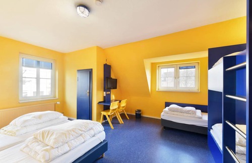 Wuelfel Hostel | Hostel ∙ 8 guests