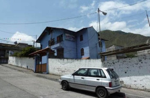 Banos de Agua Santa Hostel | Hostel ∙ 8 guests