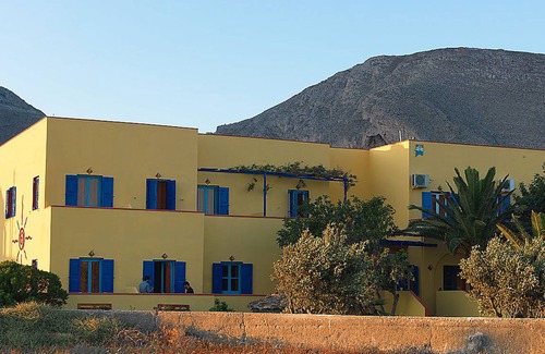 Perissa Hostel | Hostel ∙ 8 guests