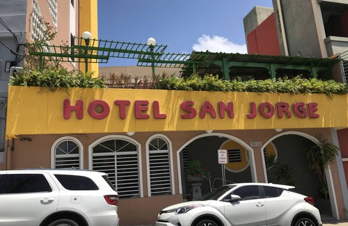 Santurce Hostel | Hostel ∙ 8 guests